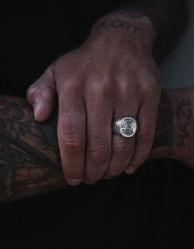 Haze & Glory - ICONIC EXCLUSIVE - Savage Signet Ring in 925 Silver