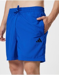 adidas Sportswear - Essentials Small Logo Chelsea Shorts