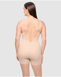Cupid Fine Shapewear - Dress Rehearsal Mid-Thigh Low Back Shapewear Bodysuit