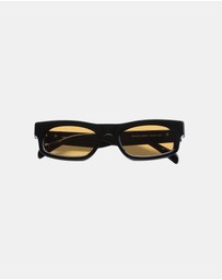 Soda Shades - Rozalia Russia x Soda Shades - Shade 003 Black Olive