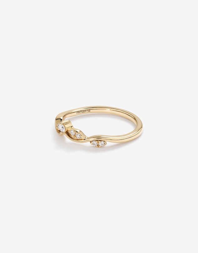 Michael Hill - 0.12 Carat TW Diamond Contoured Wedding band in 14kt Yellow Gold