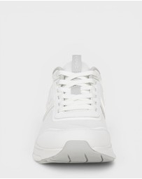 Vionic - Walk Strider 001 Mesh Sneaker - White