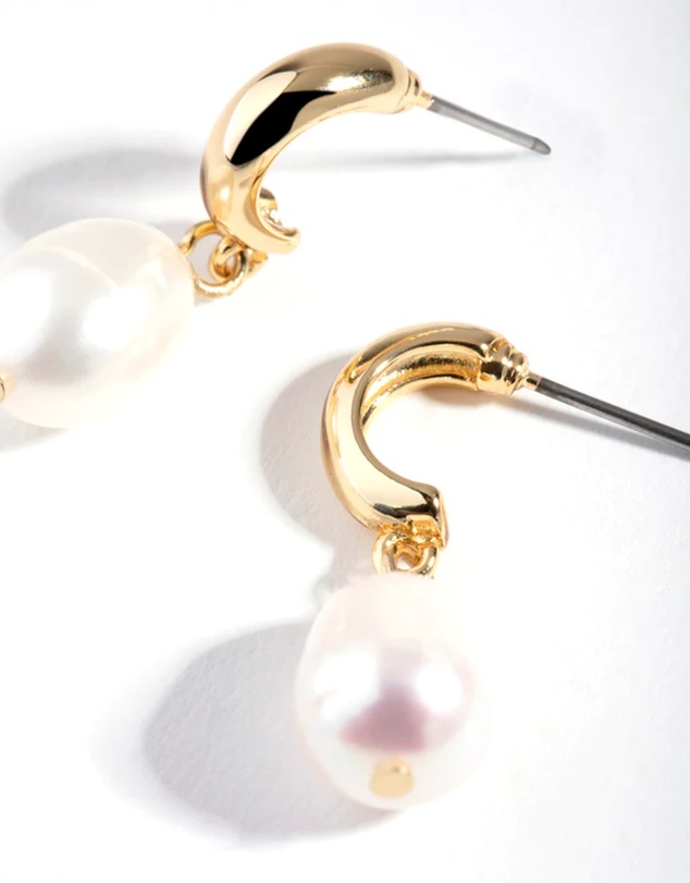 Lovisa - Gold Freshwater Pearl Drop Huggie Earrings