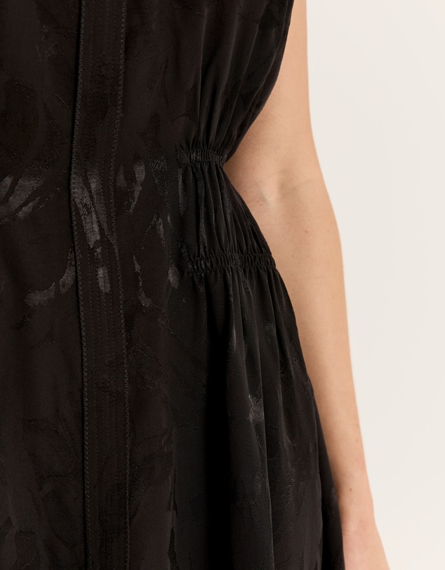 Review - Lotus Midi Dress