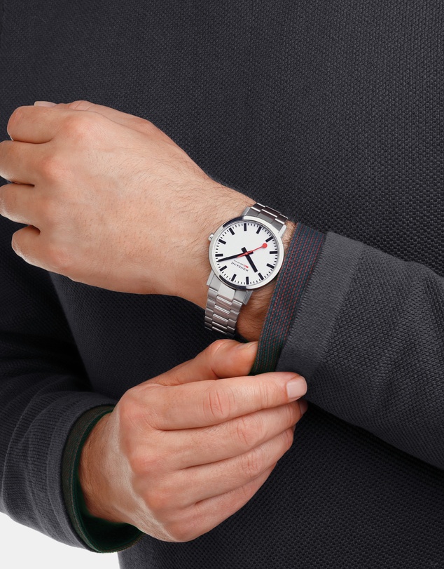 Mondaine - Mondaine Classic Silver Stainless Steel 40mm Watch