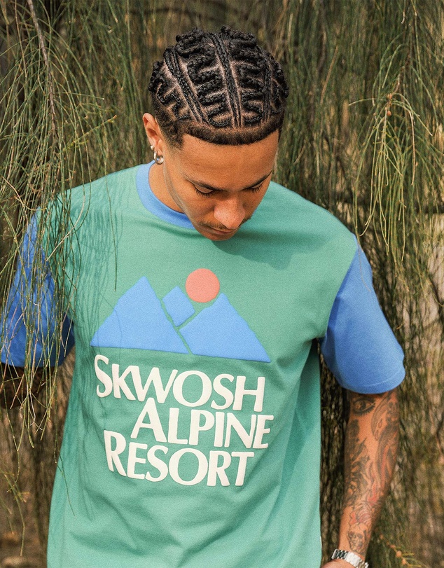 Skwosh - Big Alpine Colour Blocked Tee