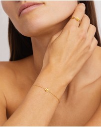 By Charlotte - Bloom Within Lotus Bracelet