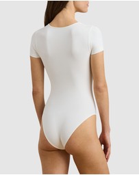 Lauren by Ralph Lauren - Luxe Smoothing Seamless Short Sleeve T-Shirt Bodysuit
