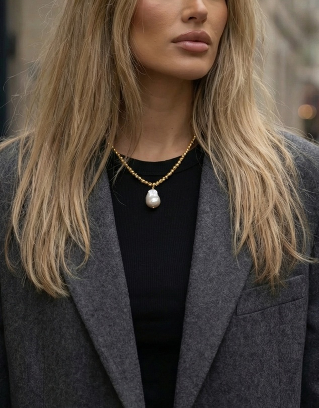 Izoa - Odette Drop Pearl Necklace