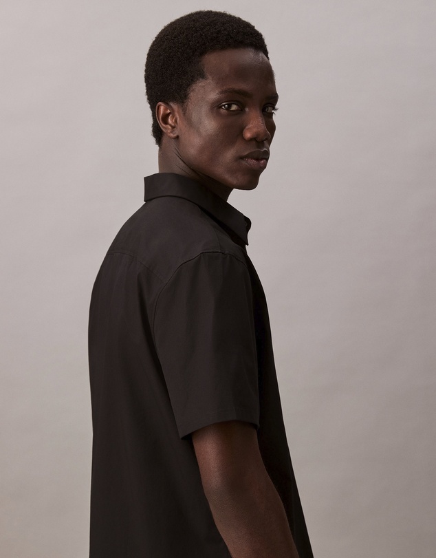 Calvin Klein - Cotton Stretch Classic Button Down Shirt