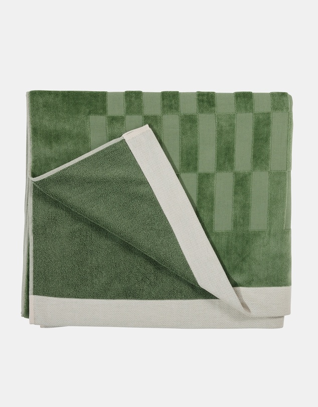 Basil Bangs - Luxury Towel