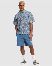 Quiksilver - Quiksilver X Stranger Things Mens The Lenora Short Sleeve Shirt