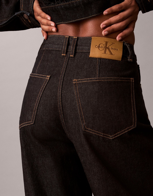 Calvin Klein Jeans - High Rise Barrel Jeans