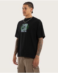 Kiss Chacey - Sunset Street Tee