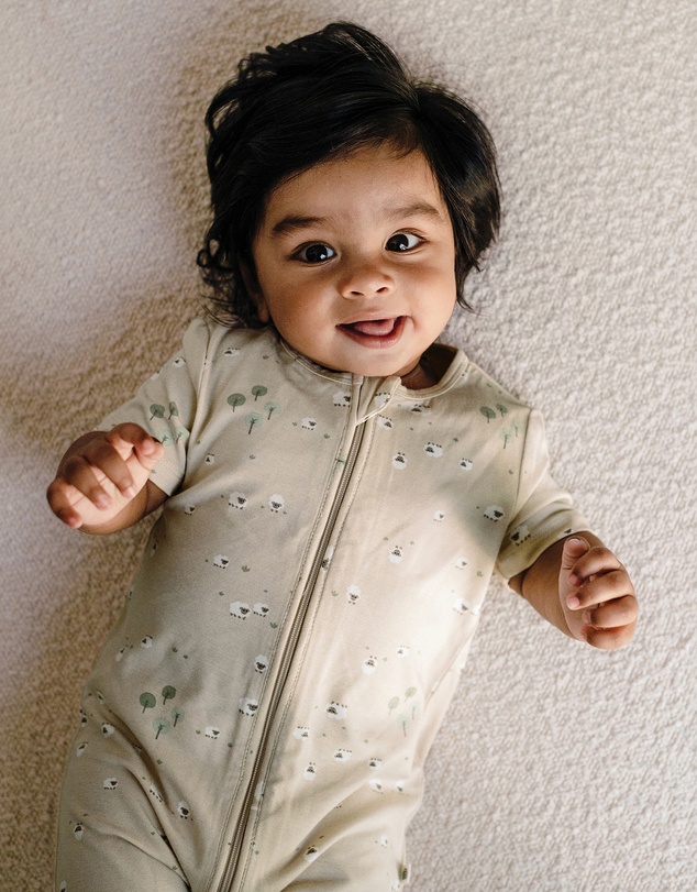 Kynd Baby - Day Or Night Onesie Short Sleeve in Sheep