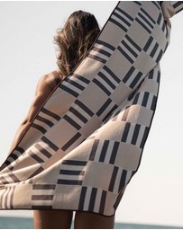 Sand Society - Kyoto Sand Free Beach Towel