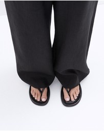 UNISON - Essential Linen Wide Leg Pant
