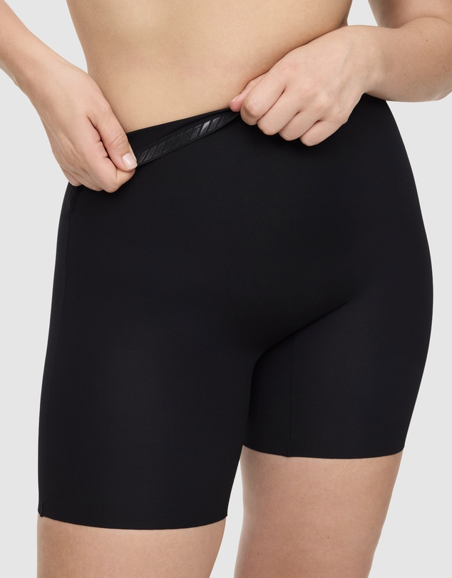 Spanx - SPANXshape Suit Your Fancy-Low Back Mid Thigh Short