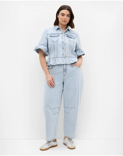 City Chic - Plus size Florence Crop Denim Jacket - light wash