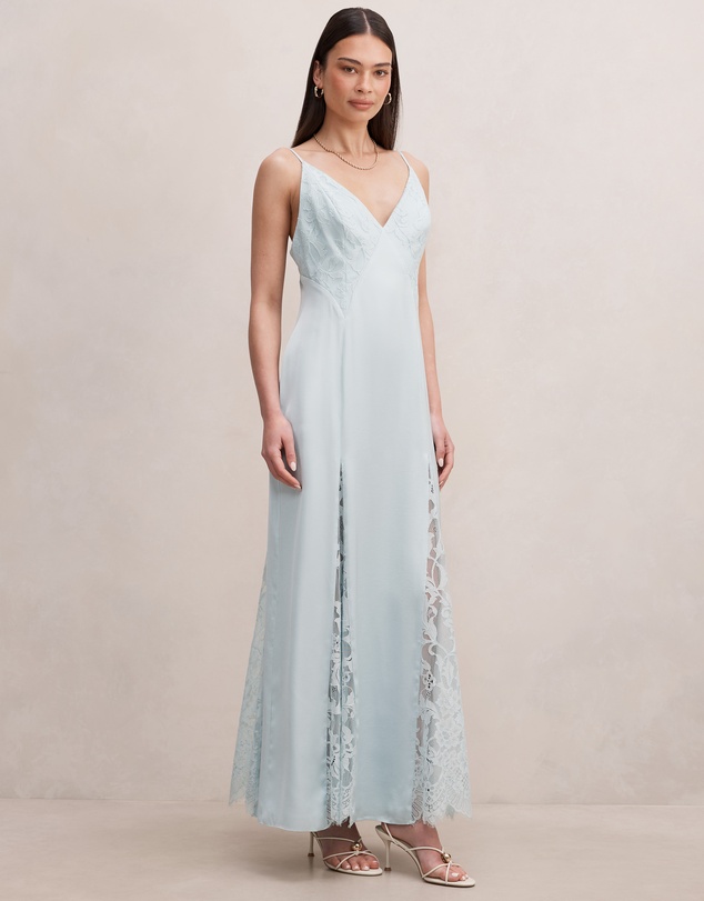 Forever New - Salome V Neck Lace Maxi Dress