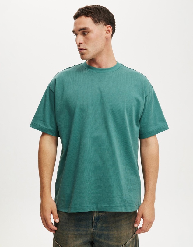 Cotton On - Box Fit T-Shirt