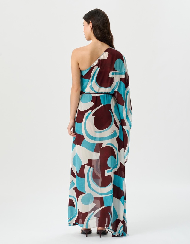 ROAME. - Celina Kaftan