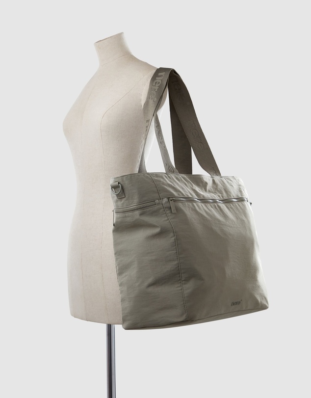Nere - Bondi Nylon Large Tote Bag