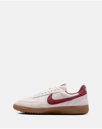 Nike - Field General - Women's