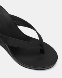 Novo - Baci Wedges