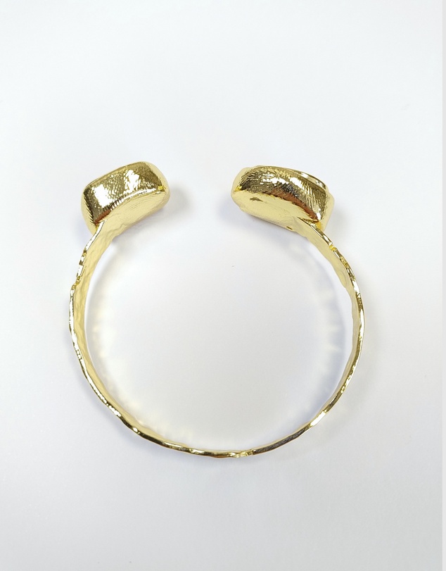 Miz Casa and Co - Calista Cuff