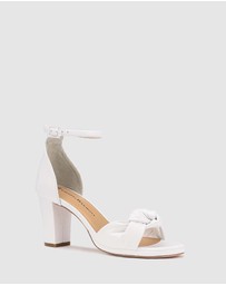 Chaos & Harmony - Eternal Heel - Snow