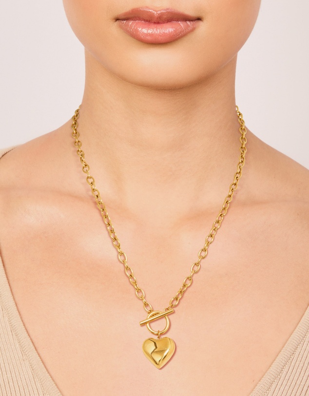 Lovisa - Waterproof Gold Plated Stainless Steel Chunky Heart T&O Necklace