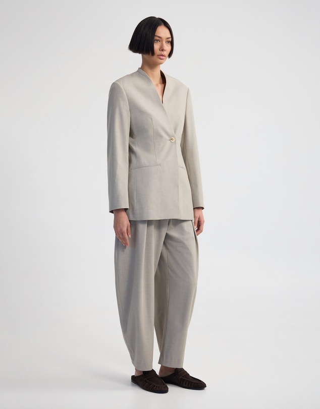 Oxford - Carlie Wool Blend Collarless Blazer