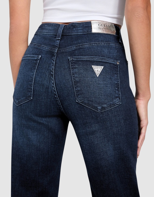 GUESS - Sexy Straight Jeans