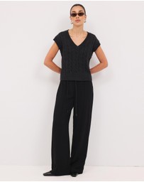 Calli - Leo Wool Blend Cable Knit Vest