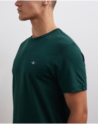 Gant - Regular Fit Shield T-Shirt
