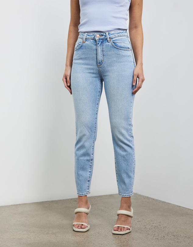 Neuw - Lola Mom Jeans