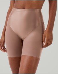 Spanx - SPANXshape Booty-Lifting Mid-Thigh Short