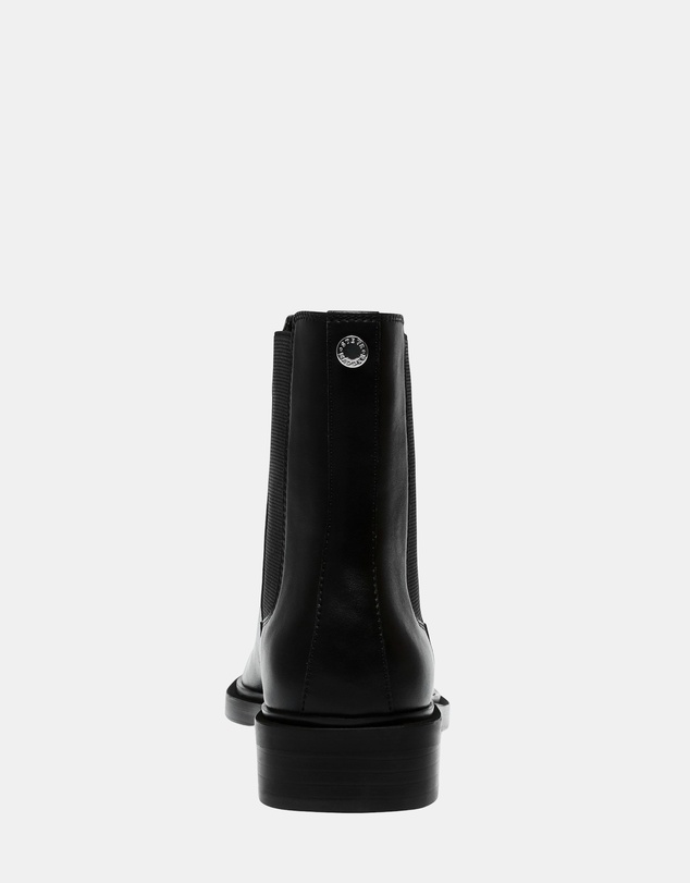 Steve Madden - Ridin Black Leather Boots