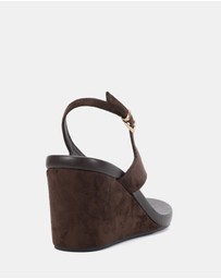 Novo - Young Wedges
