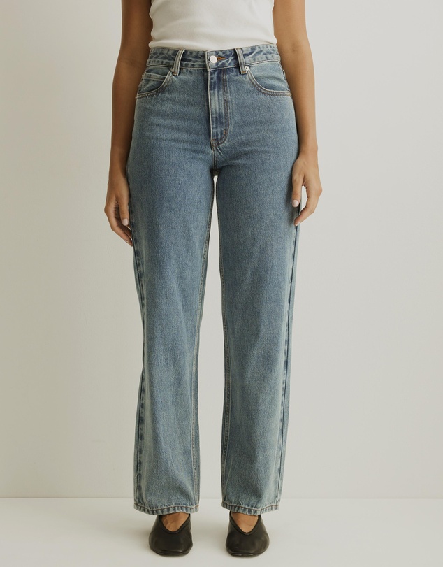 Atmos&Here - Lizzy High Rise Relaxed Jeans