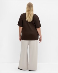 City Chic - Plus size Oversized Crew Neck Tee - chocolate