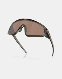 Oakley - Latch Panel