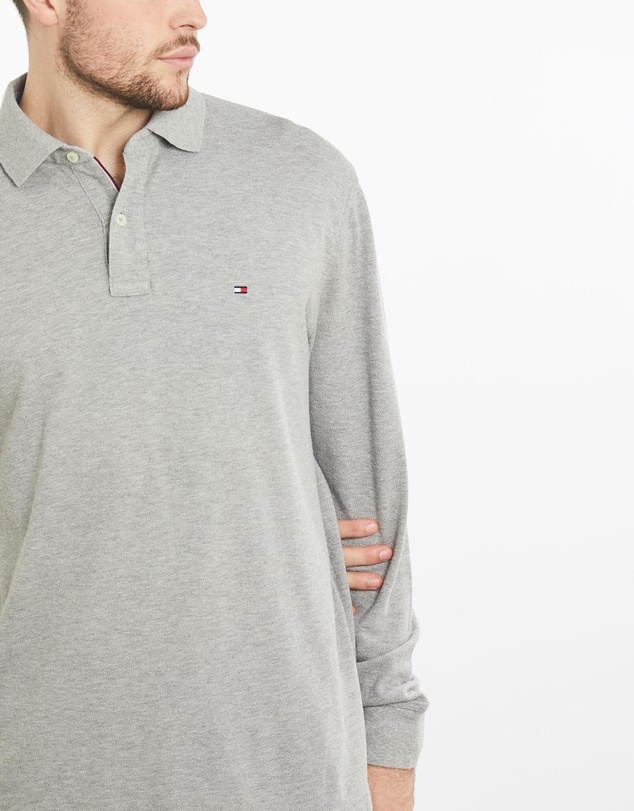 Vintage by The Real Deal - Pre Loved - Vintage Tommy Hilfiger Long Sleeve Polo Shirt