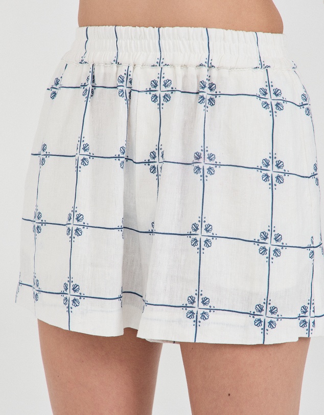 FRIEND of AUDREY - Seashell Linen Shorts