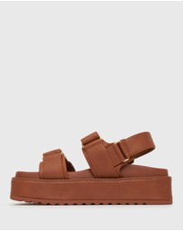 Betts - Valley Platform Casual Sandals