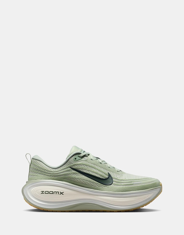 Nike - Nike Vomero Plus - Men's