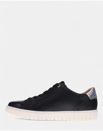 Mia Vita - Luna Zip Casual Sneaker - Black