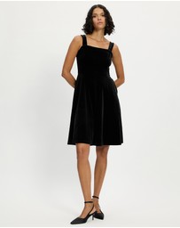 Mossée - Kiara Velvet Square Neck Dress