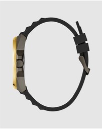 GUESS - Multifunction Gold-Tone 46mm Black Dial and Silicone Strap Men's Watch